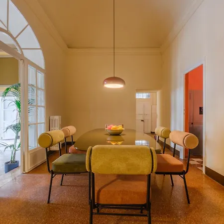 Unique Luxury Penthouse With Frescoes And Charm Apartment Bologna