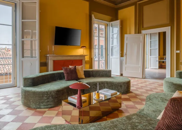 Unique Luxury Penthouse With Frescoes And Charm * Bologna