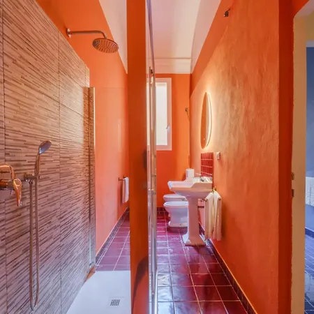 Apartamento Unique Luxury Penthouse With Frescoes And Charm Bolonia