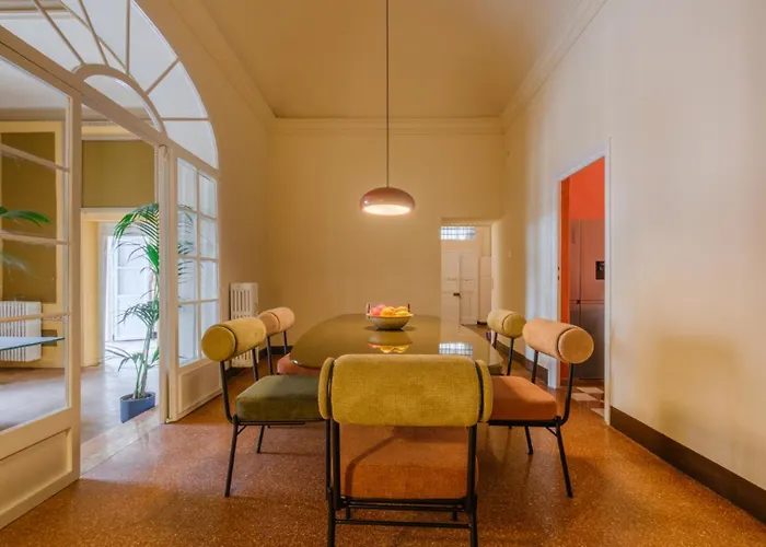 Unique Luxury Penthouse With Frescoes And Charm شقة بولونيا