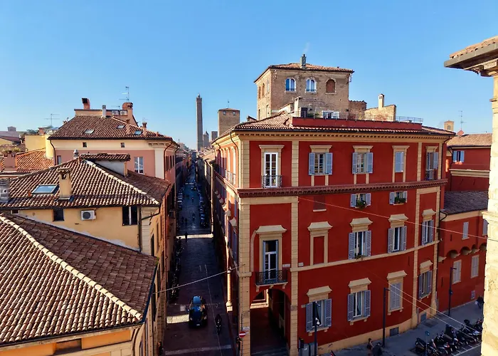 Unique Luxury Penthouse With Frescoes And Charm بولونيا